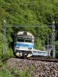Electric multiple units and railcars