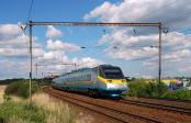 Elektrotriebwagen und -züge 