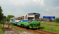 Verbrennungstriebwagen und -züge