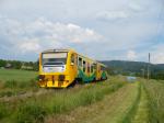 Diesel multiple units and railcars