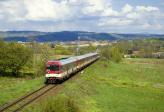 Diesel multiple units and railcars