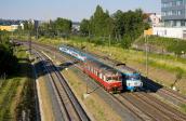 Diesel multiple units and railcars