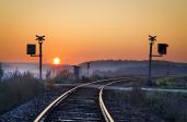 Rozbřesk nad přejezdem