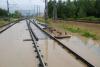 Zatopené zařízení výhybky na hlavní trati., foto: Lukáš Kohout
